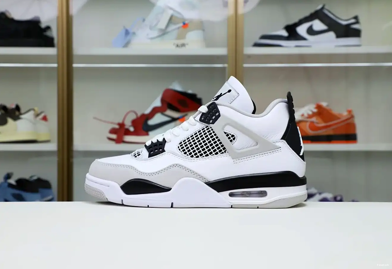 MILITARY JORDAN 4 AIR BLACK 0516